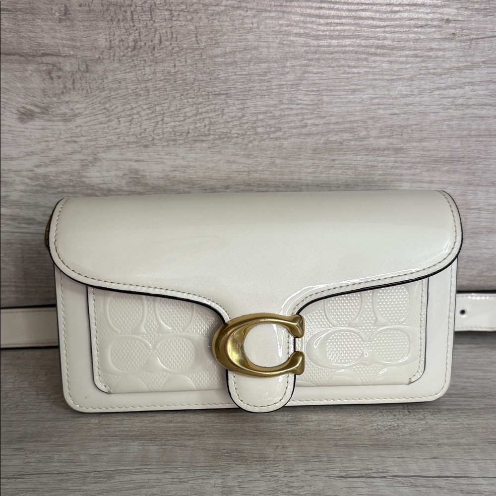 Coach White Patent Leather Tabby Shoulder Clutch only long strap - Picture 2 of 16